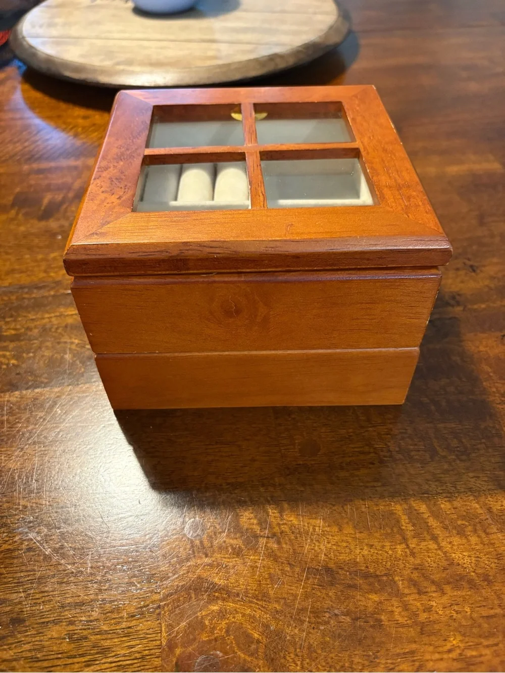 Vintage Mele swivel open wood jewelry box